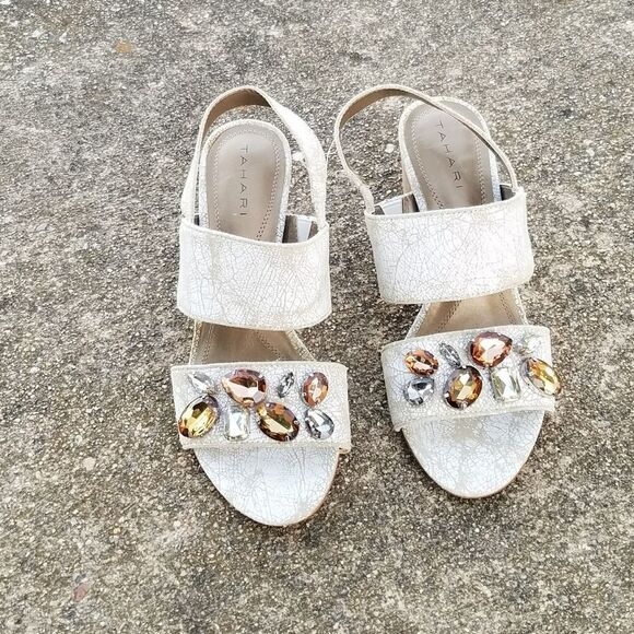 Tahari heels  - Picture 8 of 16